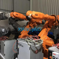IRB 6700の一突きおよび場所のための使用されたロボット腕2. 6mの範囲のロボット腕