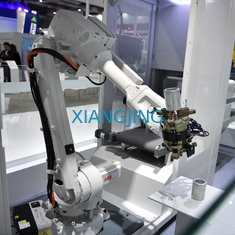 溶接のための工業用ロボット6の軸線を溶接する秒針ABB IRB2600