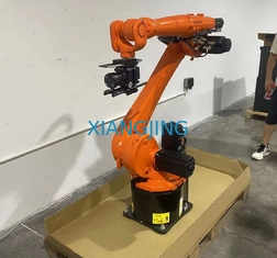 KR20 R1810はKRC4コントローラーが付いているKukaのロボットを使用し、Pendent教える