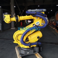 秒針の高速ロボット腕M - 900iB IndustrialSixの軸線のロボット腕