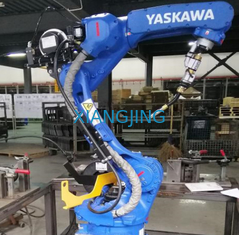 12のkgのペイロードおよび1440mmの使用されたYASKAWA AR1440の溶接ロボット