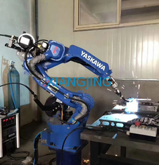 電気使用された溶接ロボットYASKAWA AR1440 12のkgのペイロード