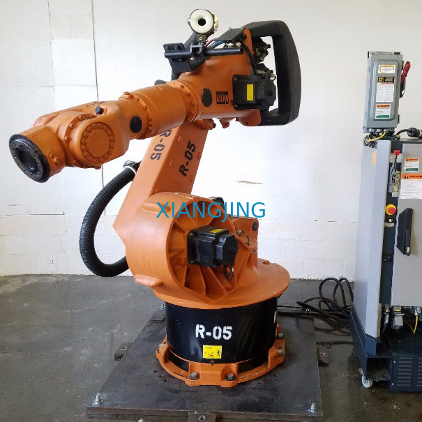 KR 60-3 6つの軸線によって使用されるKukaのロボット腕60溶接のためのKgのペイロード2033の範囲