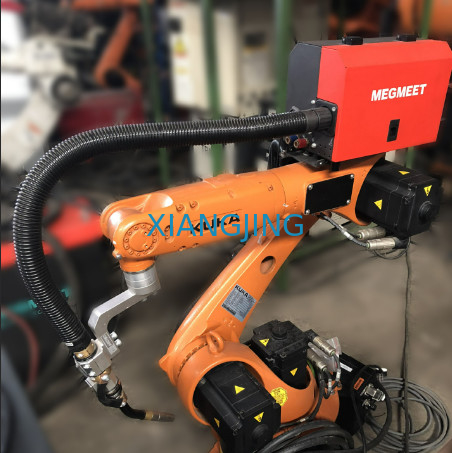 KR 60-3 6つの溶接し、製粉のための軸線によって使用されるKukaのロボット腕